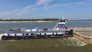 Golding Barge Line’s mv. Whit Golding pushing a tow. (Photos courtesy of Golding Barge Line)