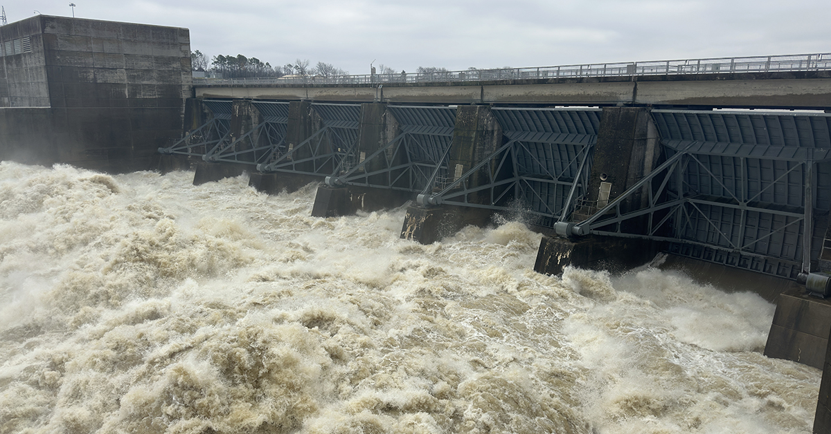 Corps, TVA Minimize High-Water Impacts